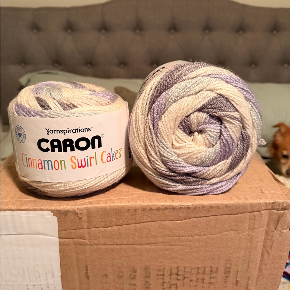 Caron Cinnamon Swirl Cakes Yarn - Lavender & Cream